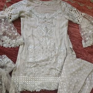 LIKE NEW MARIA B 3 PIECE SUIT FULLY LINED